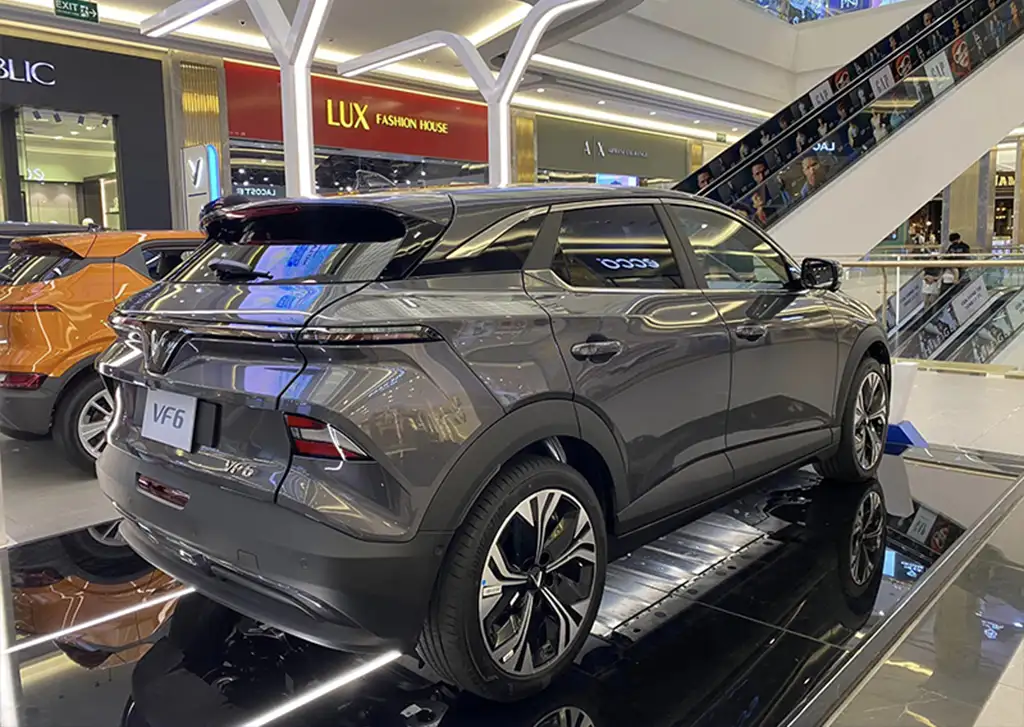 Vinfast VF6 Plus
