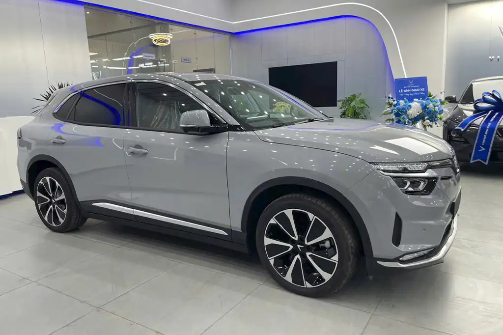 VinFast VF8 – Thiết kế hiện đại sang trọng